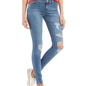 Levi’s 710 Destructed Super Skinny Jeans